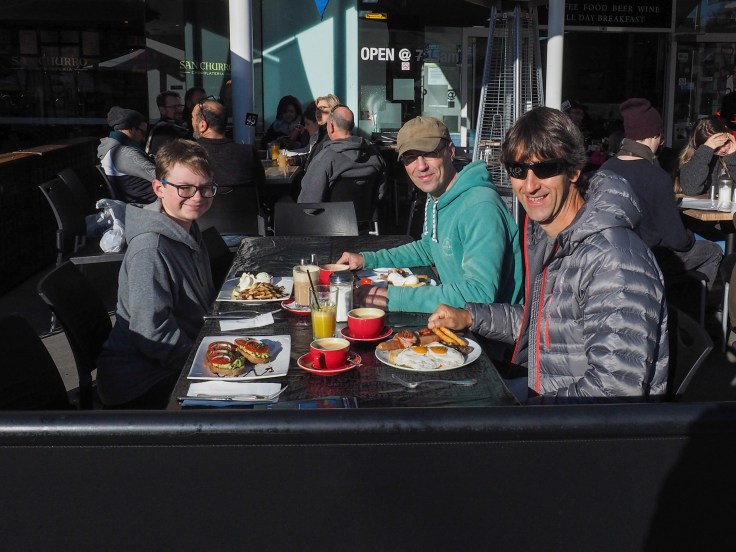 98ED8B12-36FE-491F-AA3F-1FEE6FB0C997