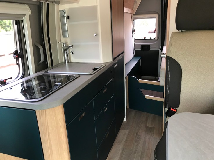 %v+R3wgbRsKKeKqu7ReurA