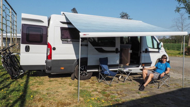 E4C4895E-D790-442D-AA91-A17511A47301